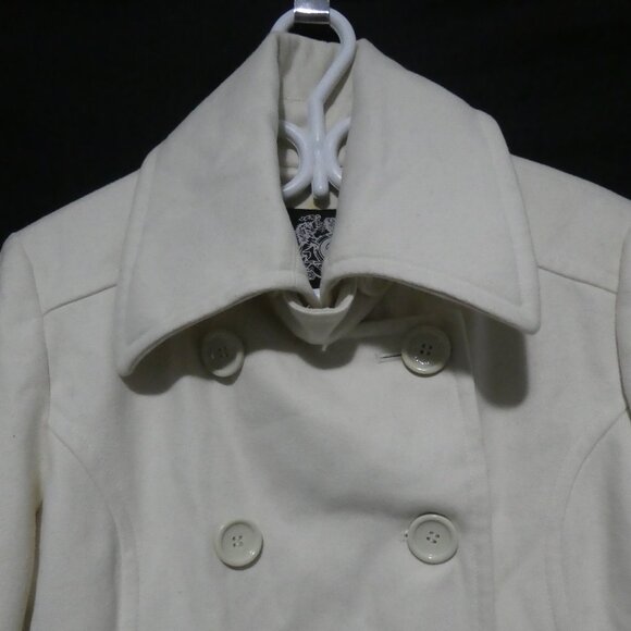 ESPRIT | large | Ivory Pea Coat | Dry Clean Only - Picture 4 of 15